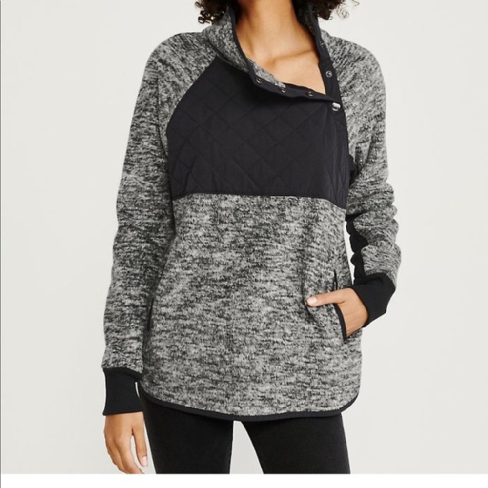 Abercrombie asymmetrical snap fleece hoodie
